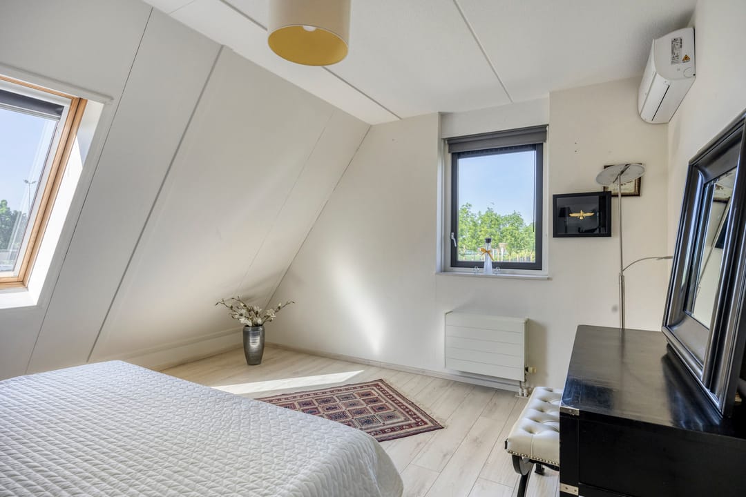 Foto 17 van Gentiaan 33