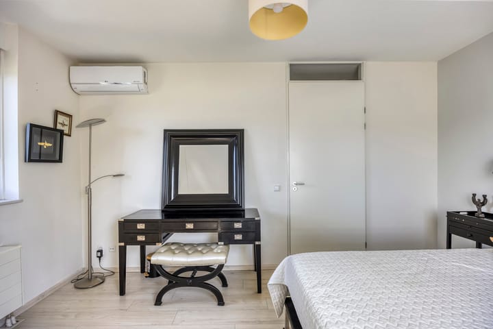 Foto 18 van Gentiaan 33