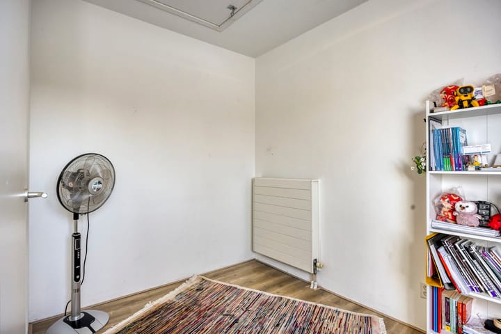 Foto 26 van Gentiaan 33