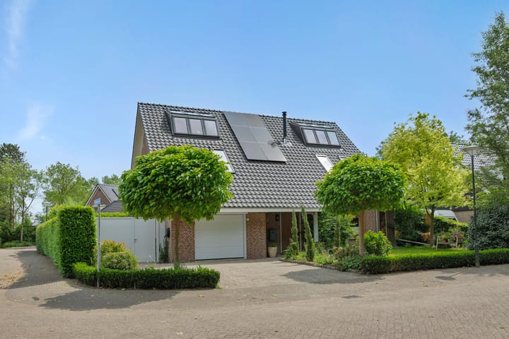 Foto 62 van Poirtersstraat 12