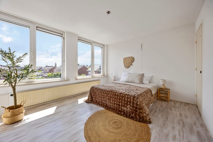 Foto 27 van Schout Offermanstraat 60-E