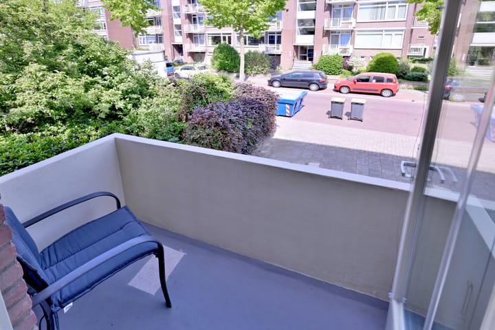 Foto 15 van Joost van den Vondellaan 26