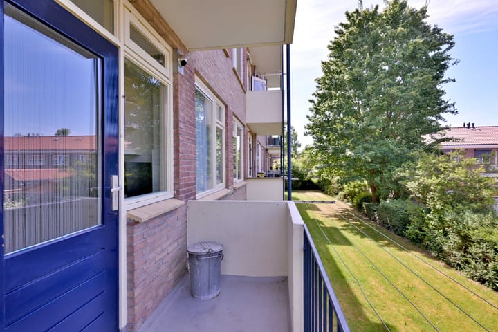 Foto 10 van Joost van den Vondellaan 26