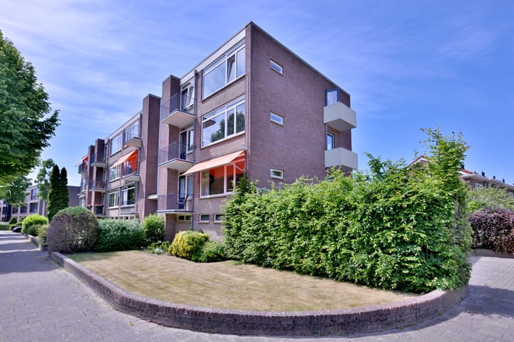 Foto 29 van Joost van den Vondellaan 26