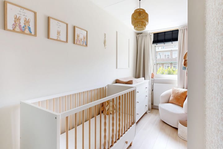 Photo 23 of Esmoreitstraat 41-2