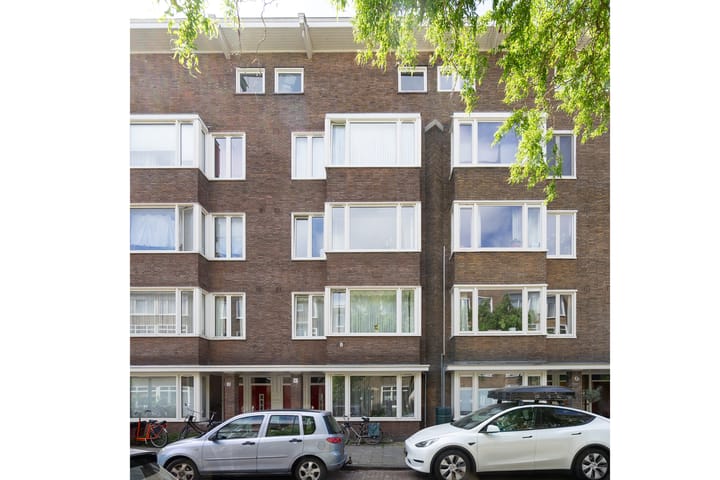 Photo 26 of Esmoreitstraat 41-2