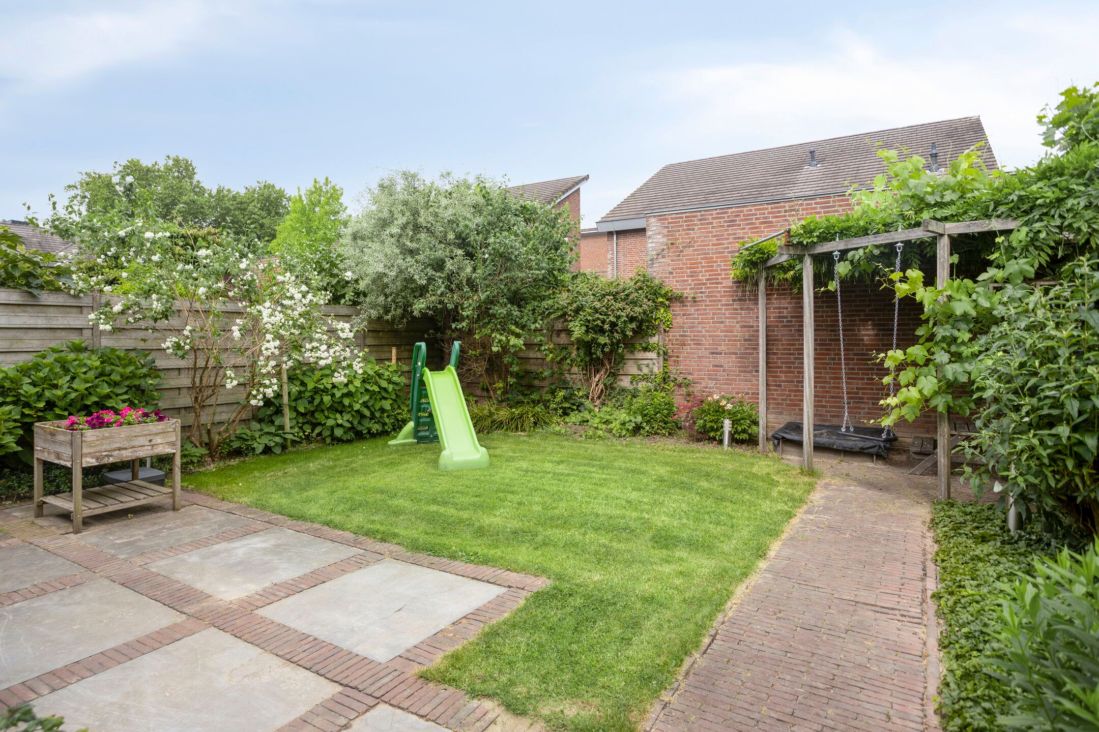 Foto 3 van Vondelstraat 10