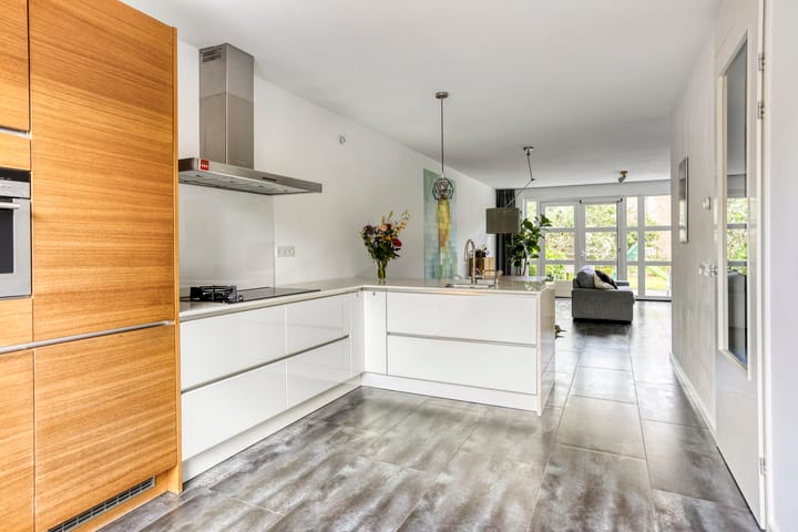 Foto 16 van Vondelstraat 10