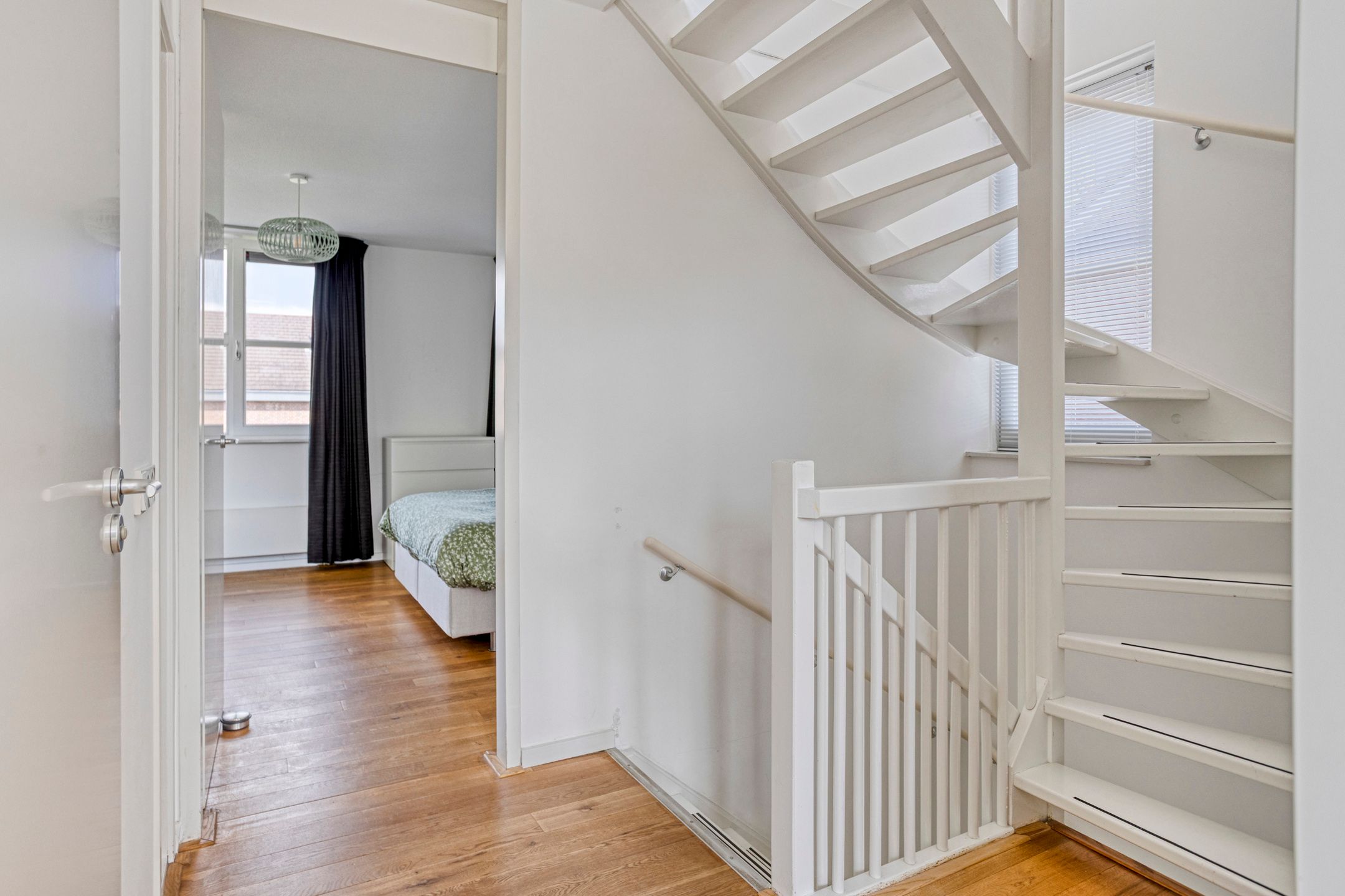 Foto 24 van Vondelstraat 10