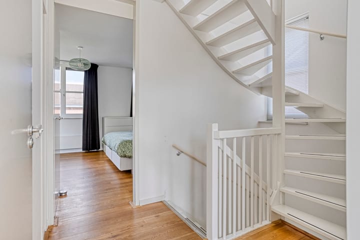 Foto 24 van Vondelstraat 10