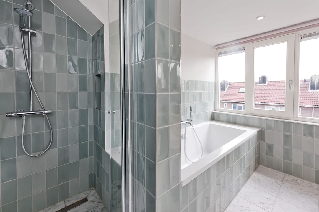 Photo 17 of Medemblikstraat 50-1