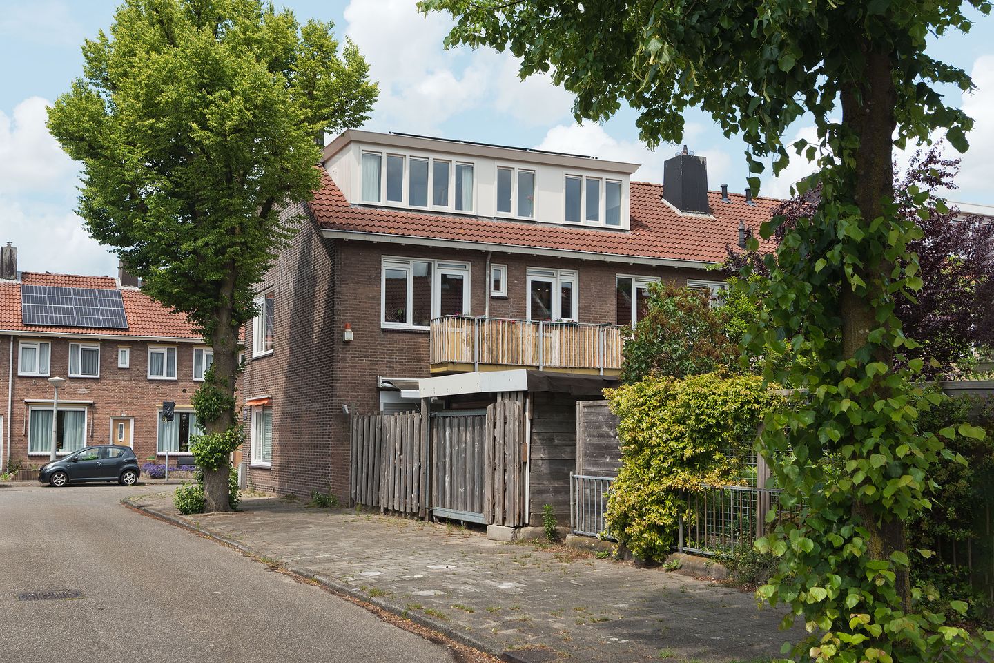 Photo 20 of Medemblikstraat 50-1