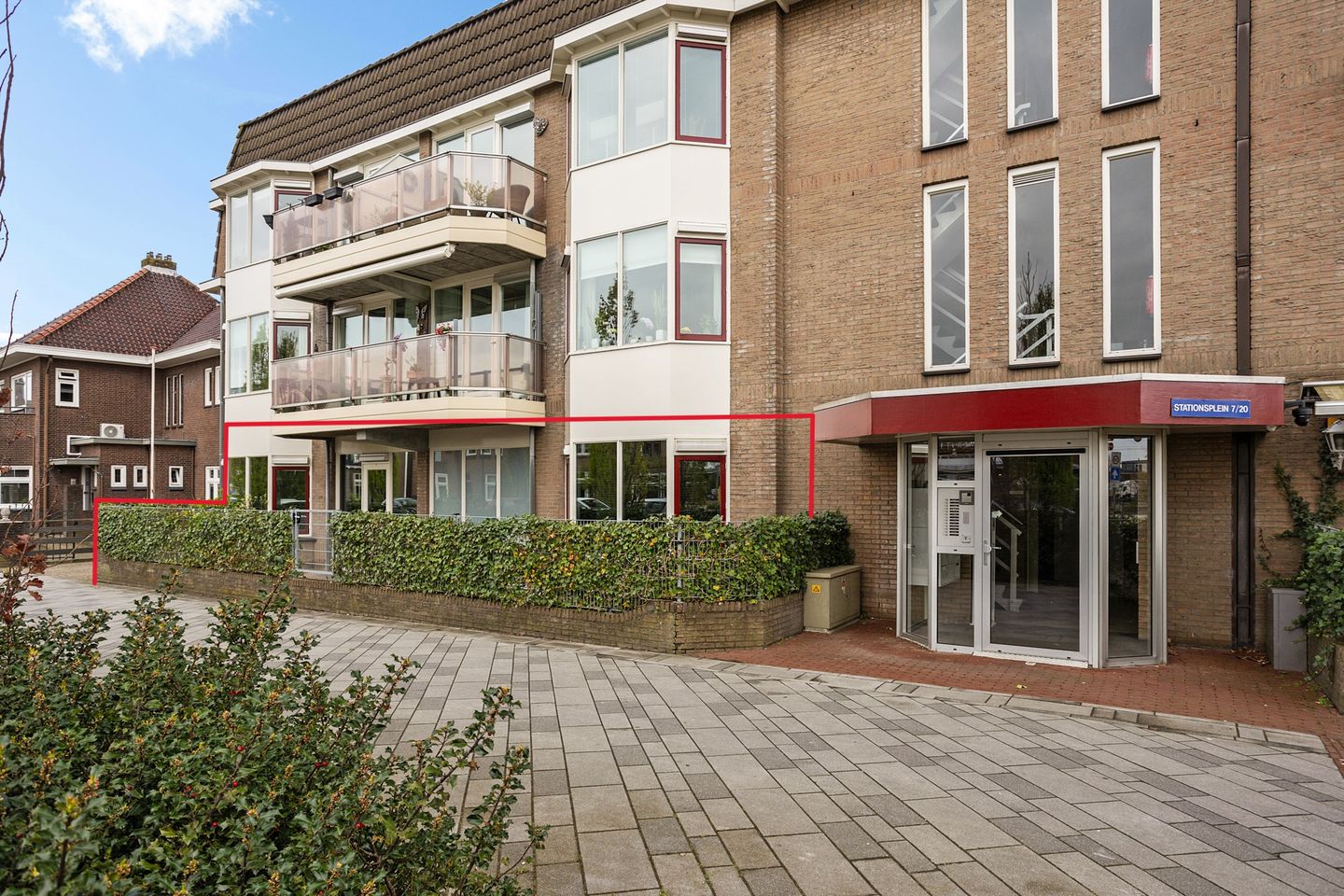 Foto 1 van Stationsplein 7