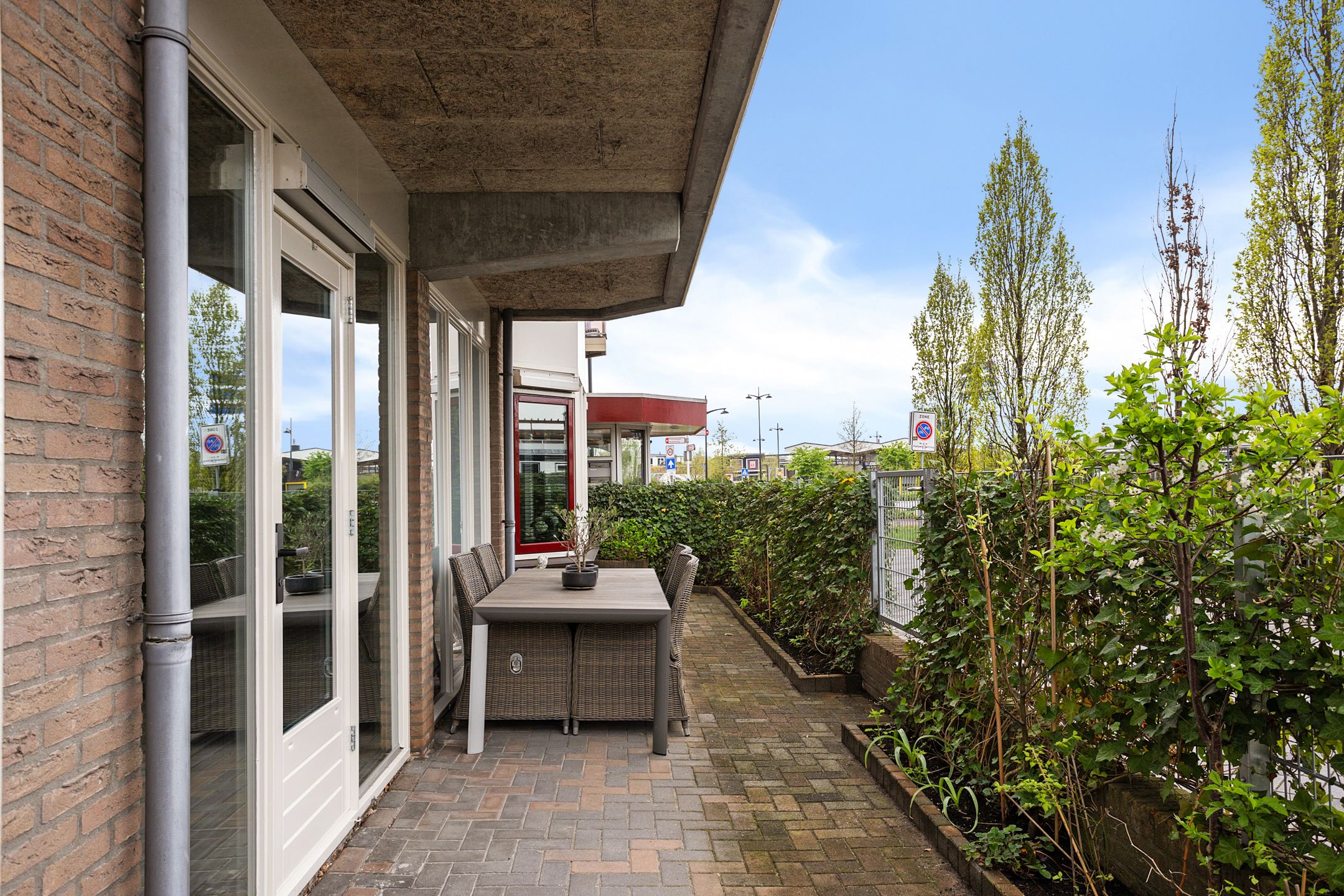 Foto 6 van Stationsplein 7