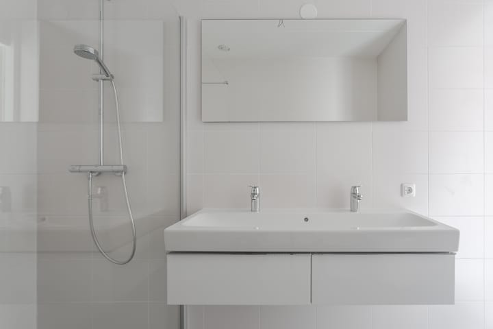 Photo 17 of Thomas Morelaan 133