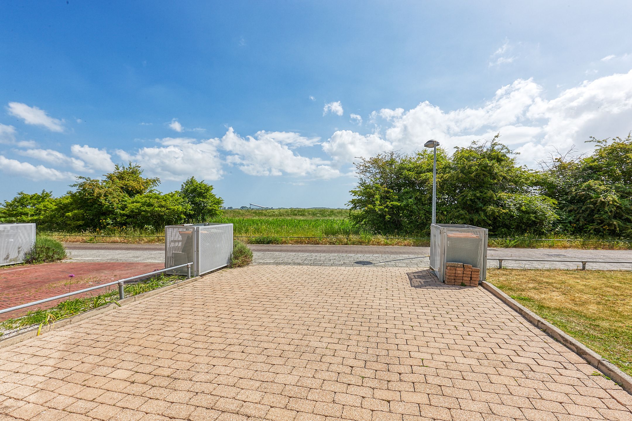 Foto 3 van Aalscholveroever 10