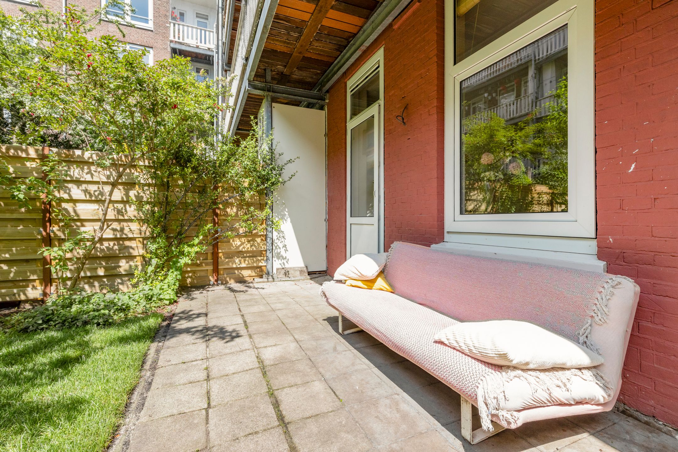 Foto 24 van Soendastraat 8-H