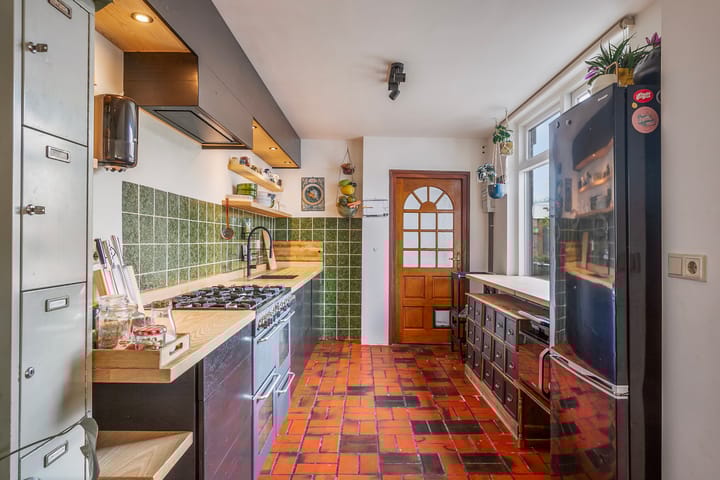 Foto 7 van Radiostraat 2