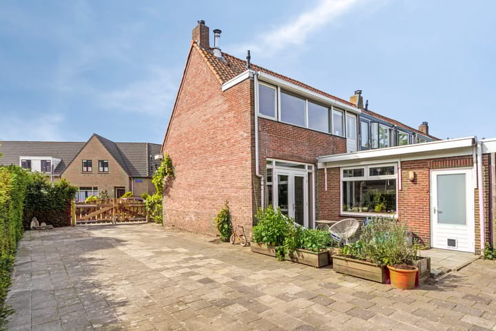 Foto 21 van Radiostraat 2