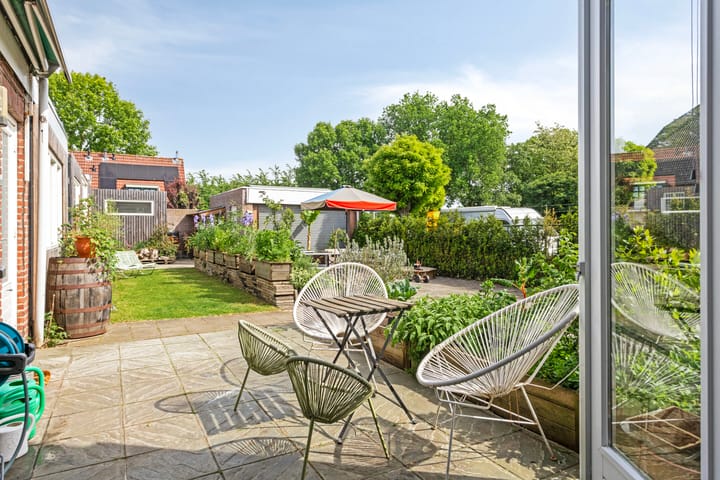 Foto 24 van Radiostraat 2