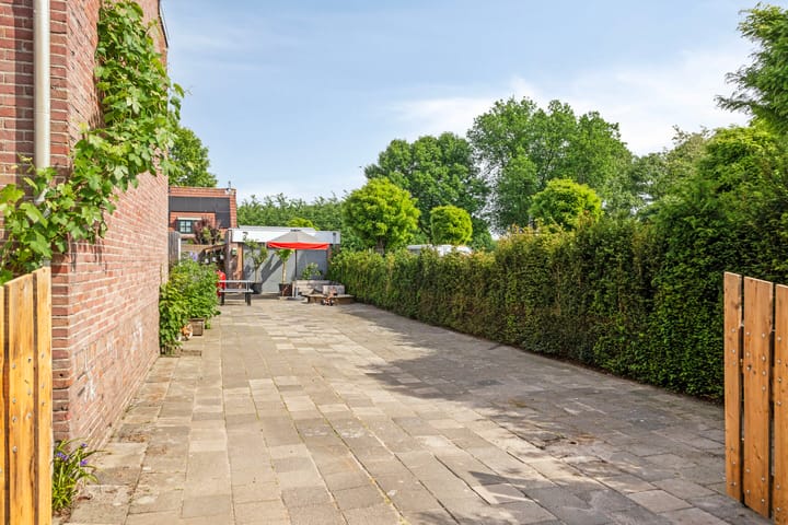 Foto 34 van Radiostraat 2