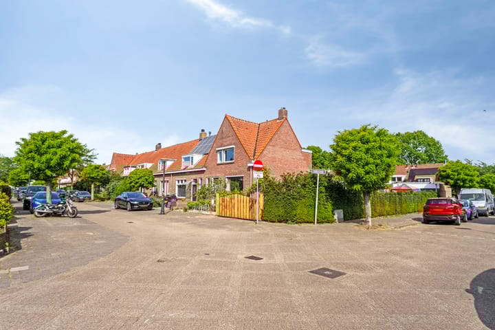 Foto 36 van Radiostraat 2