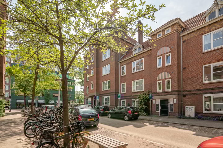 Bekijk foto van Vincent van Goghstraat 198