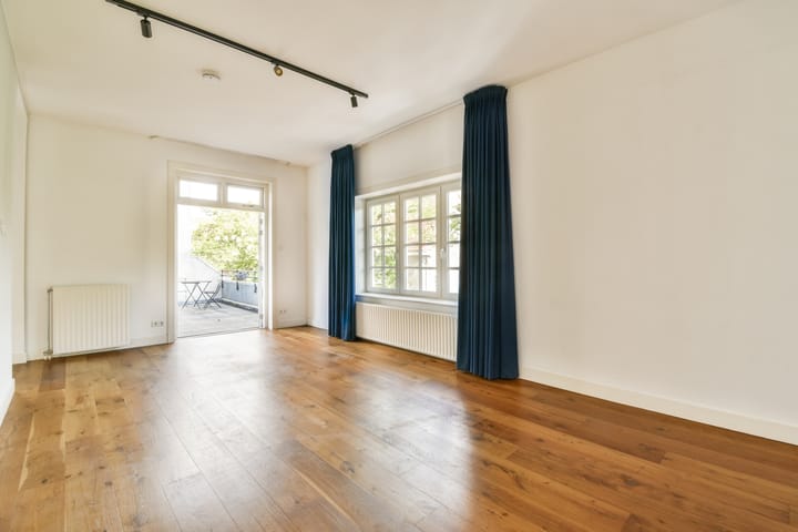 Foto 4 van Hoofdweg 25-A2