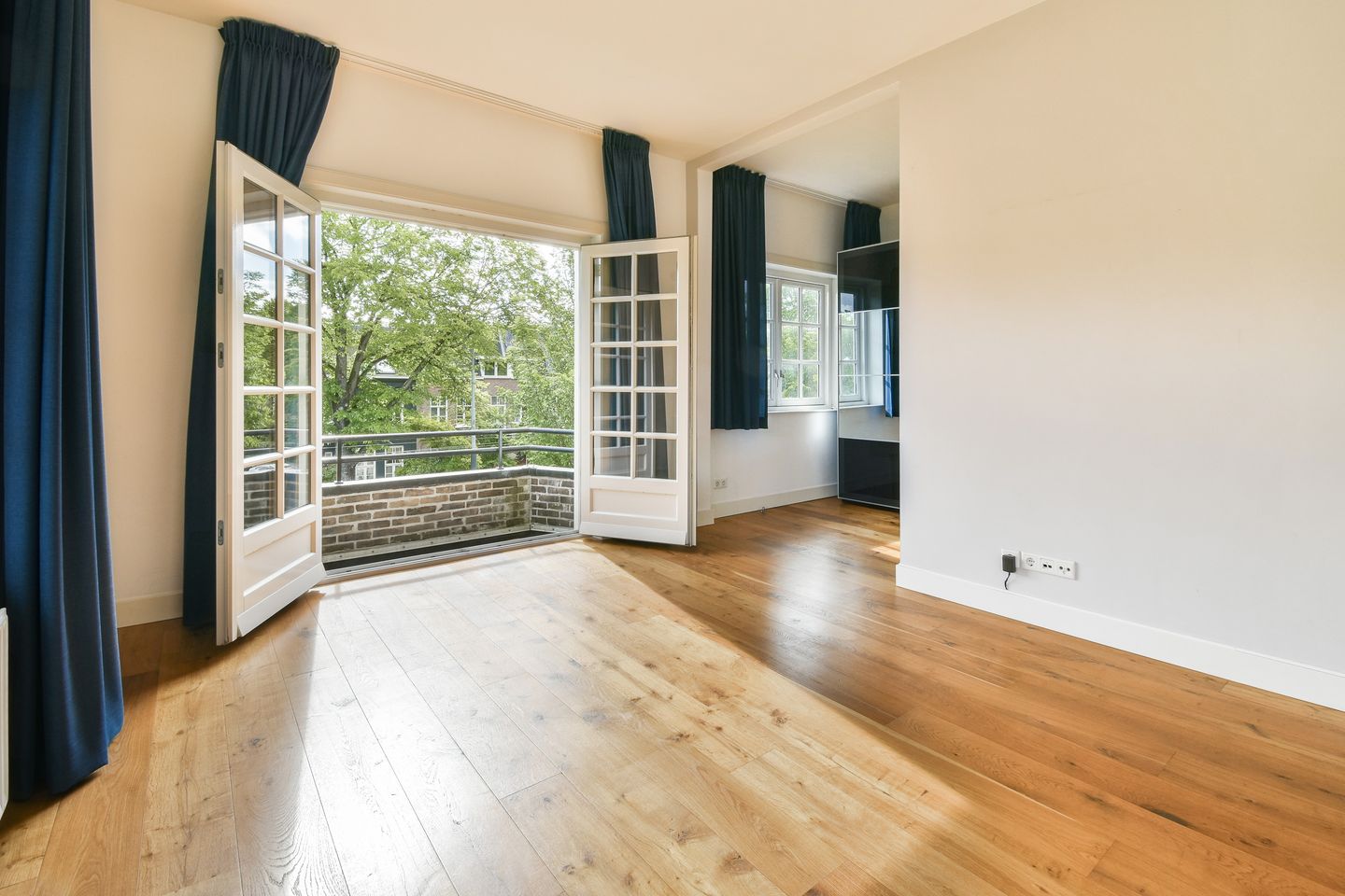 Foto 14 van Hoofdweg 25-A2