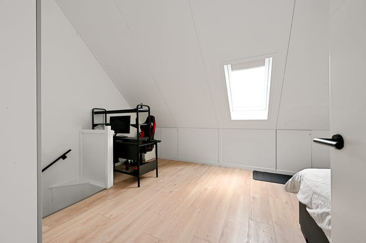 Foto 27 van Anna Ruyschstraat 15