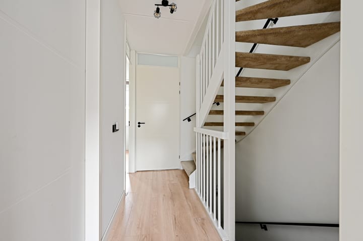 Foto 15 van Anna Ruyschstraat 15