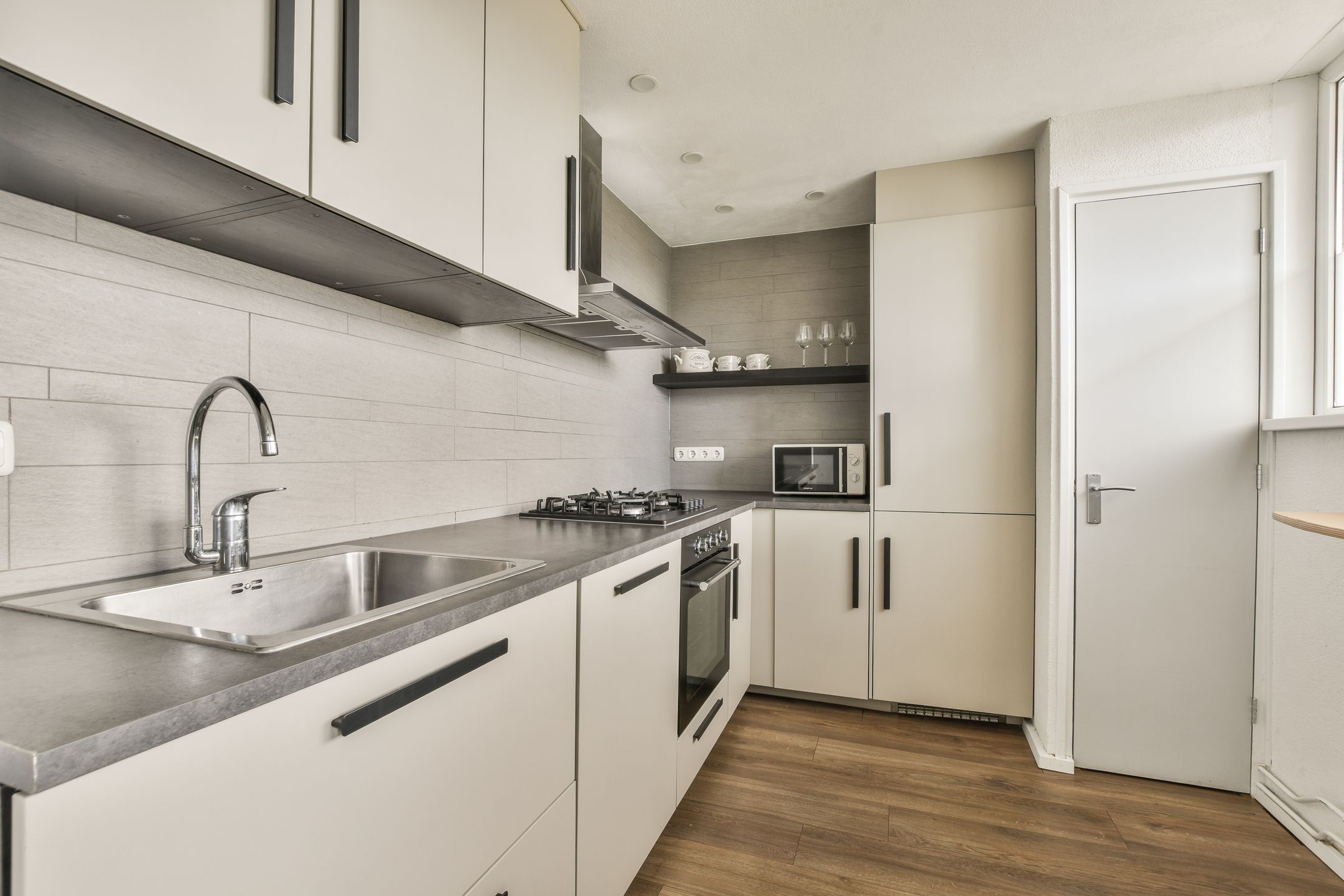 Photo 9 of Maarten Lutherweg 187