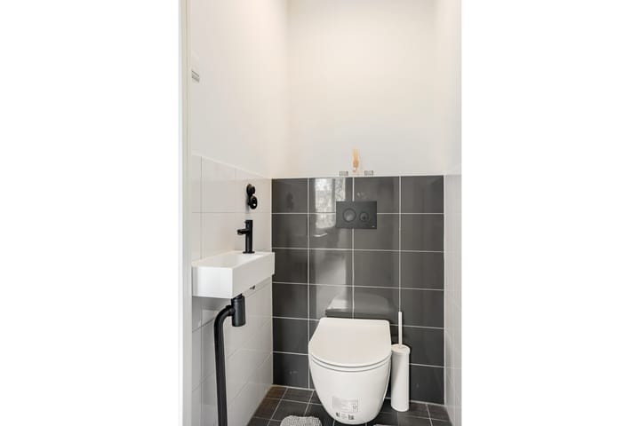 Photo 11 of Herenwaard 67