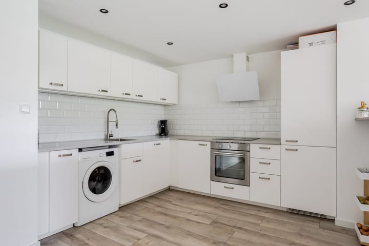 Photo 7 of Herenwaard 67