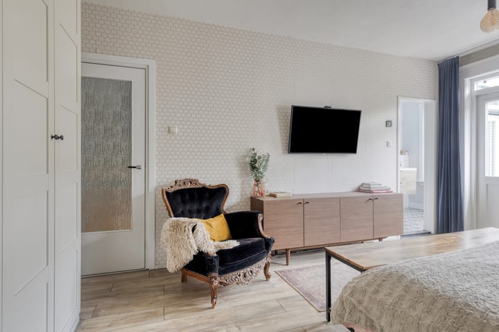 Foto 20 van W. de Vries Robbéweg 28