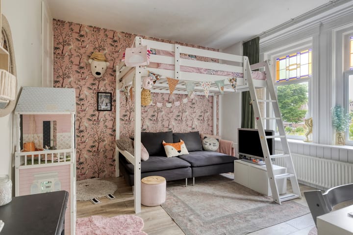 Foto 23 van W. de Vries Robbéweg 28