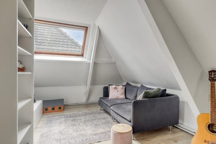 Foto 32 van W. de Vries Robbéweg 28