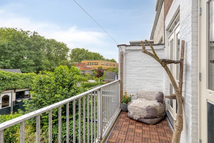 Foto 39 van W. de Vries Robbéweg 28