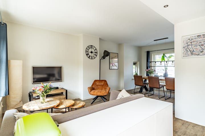 Foto 16 van Staalwijkstraat 17