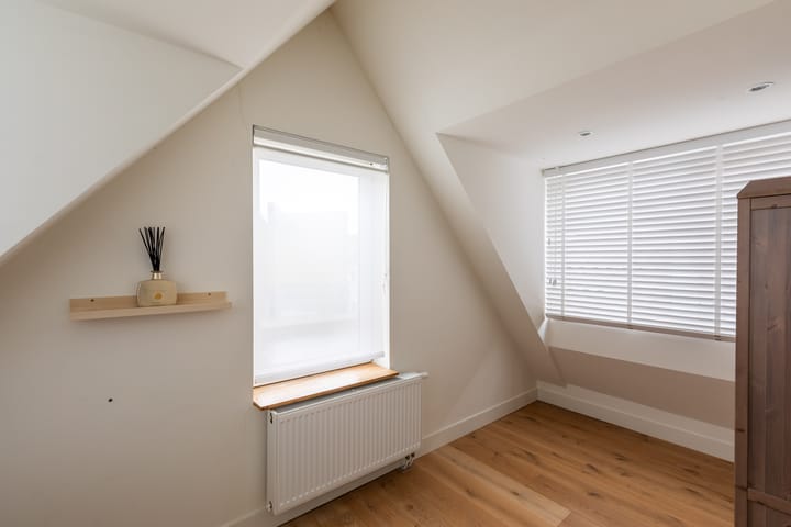 Foto 25 van Delftsestraatweg 154