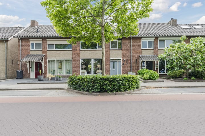 Foto 2 van Zwembadweg 5