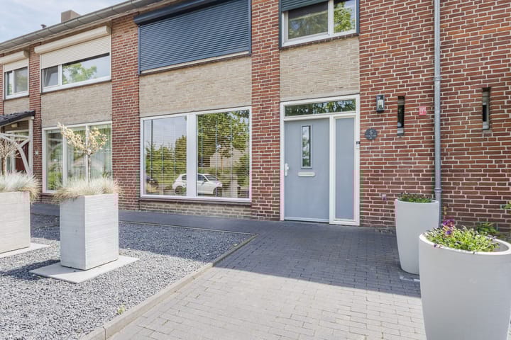 Foto 5 van Zwembadweg 5