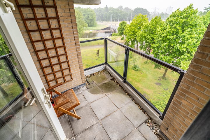 Photo 10 of Louis Armstronglaan 103