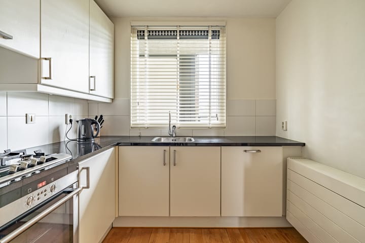 Photo 25 of Louis Armstronglaan 103