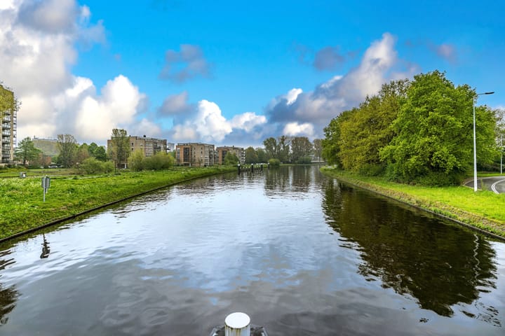 Photo 34 of Louis Armstronglaan 103