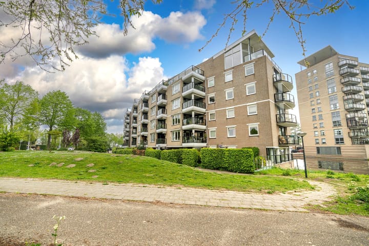 Photo 35 of Louis Armstronglaan 103