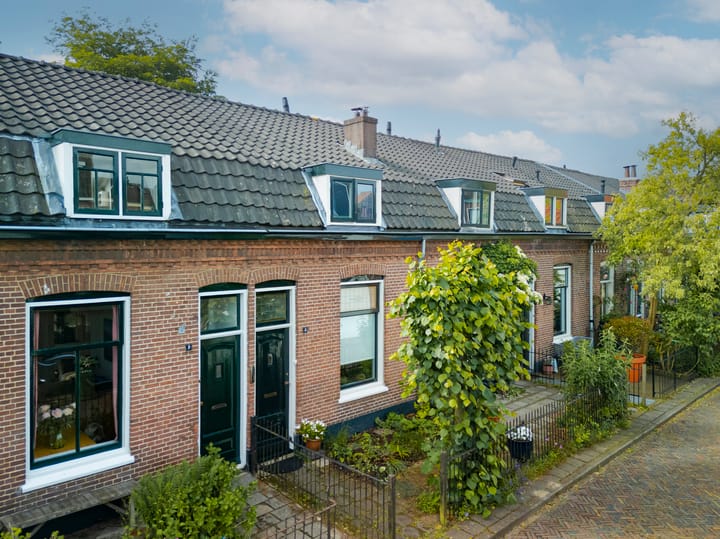 Photo 2 of Veldstraat 9