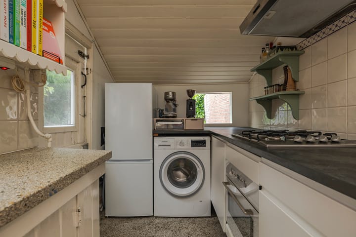 Photo 13 of Veldstraat 9