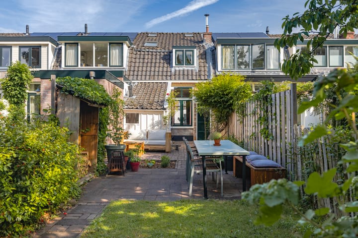 Photo 22 of Veldstraat 9