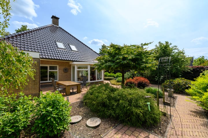 Foto 2 van Himellof 6